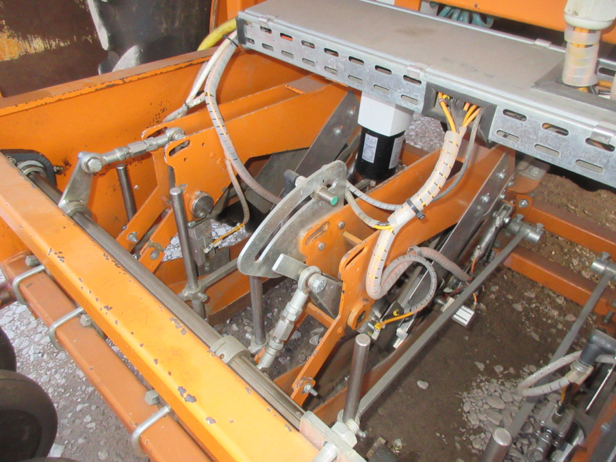 5615 Regero Pflanzmaschine 4 Reihe