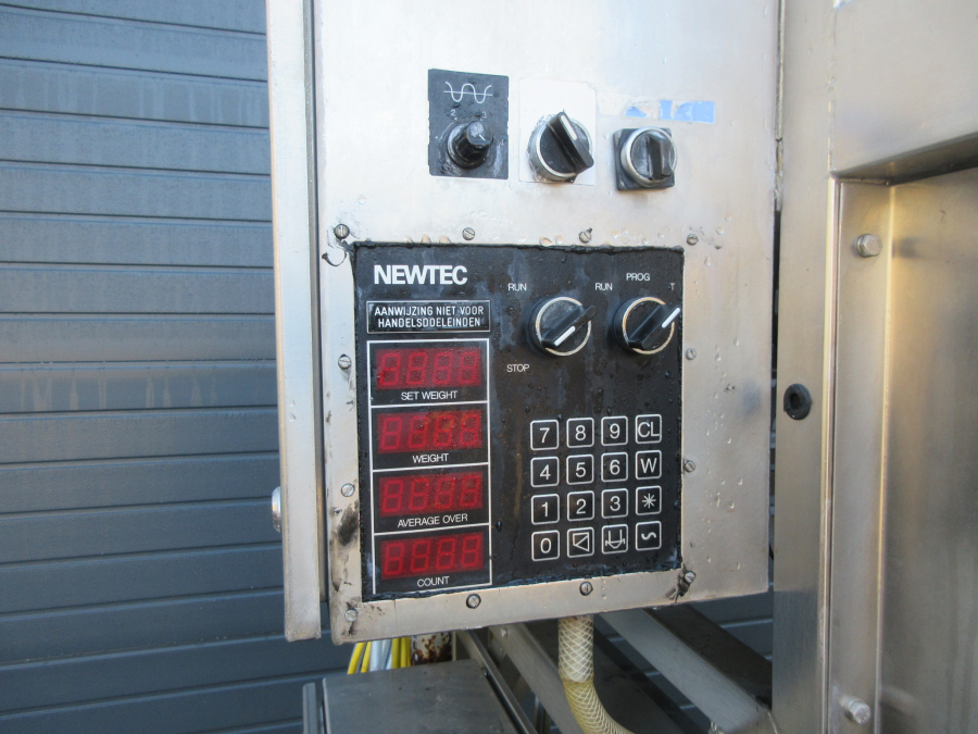 5628 Newtec 2009PCB weigher for processed products