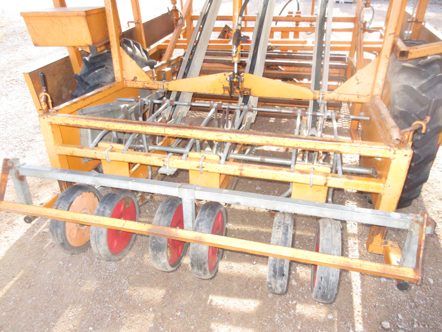 5631 Regero transplanter belt planter R907 3/4 row