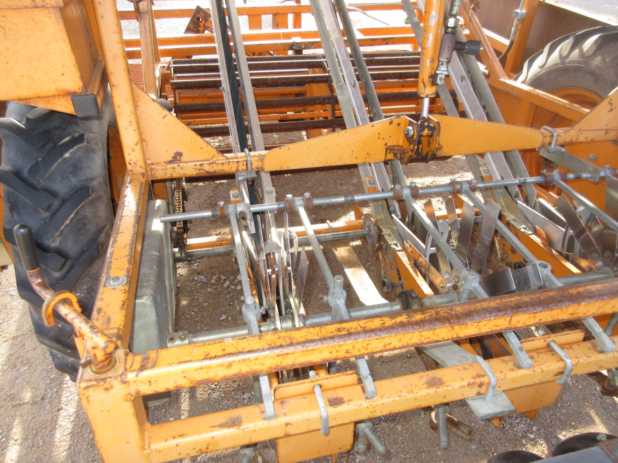 5631 Regero transplanter belt planter R907 3/4 row