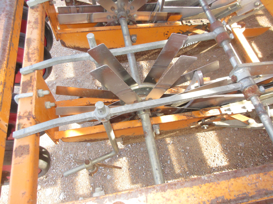 5631 Regero transplanter belt planter R907 3/4 row