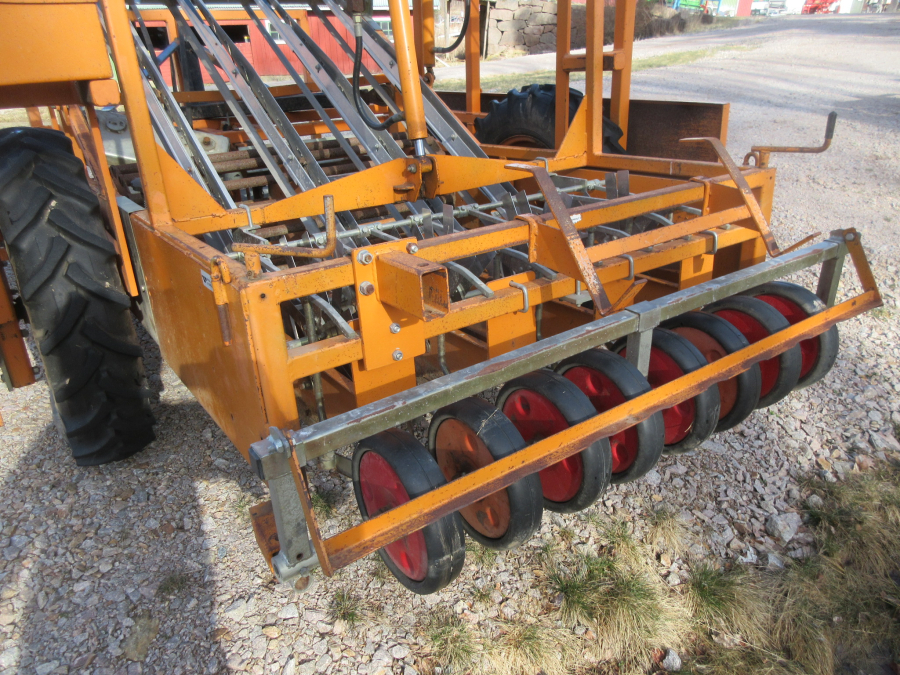 5631 Regero transplanter belt planter R907 3/4 row