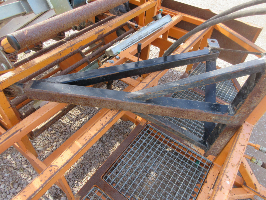 5631 Regero transplanter belt planter R907 3/4 row