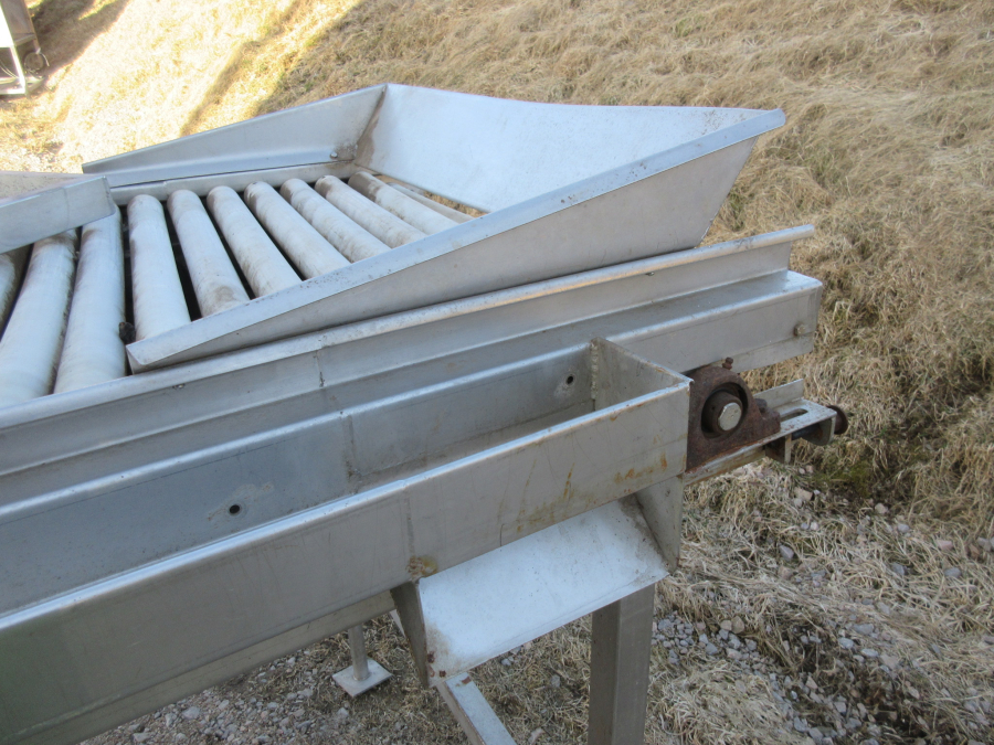 5644 Roller table stainless steel 