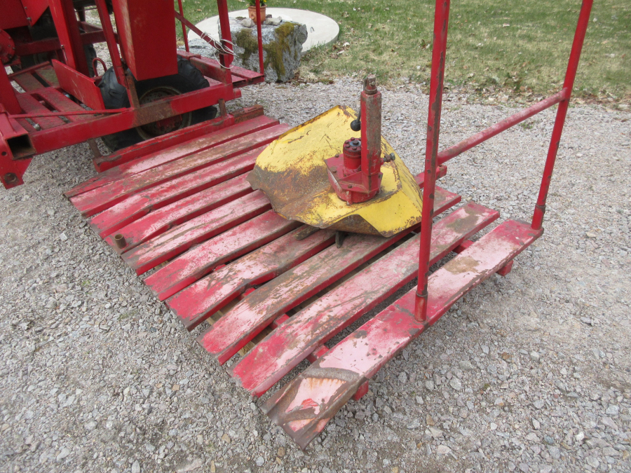 5649 Juko Midi potato harvester