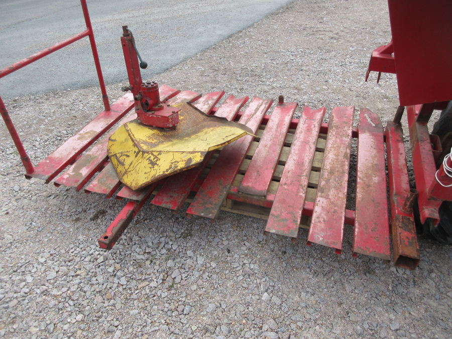 5649 Juko Midi potato harvester