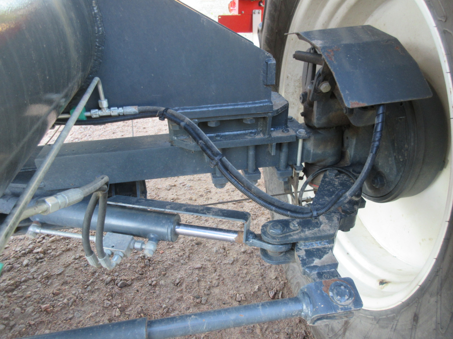 5662 Dewulf GKIIS carrot harvester 2 row with elevator