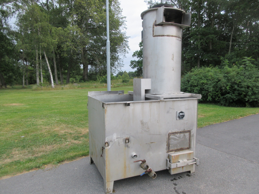 5667 Limas destoner vertical screw model