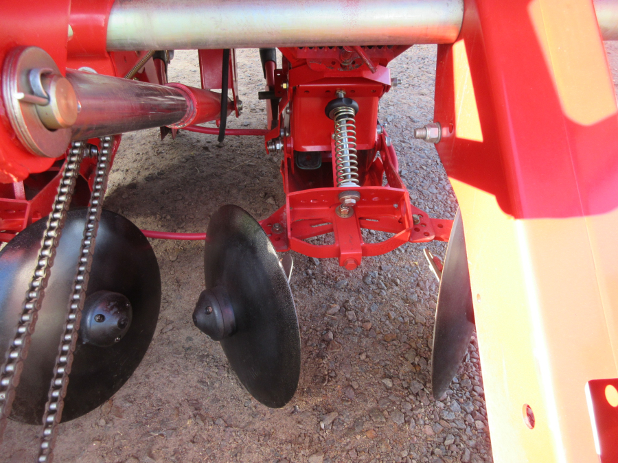 5668 Grimme GL32F Potato planter 2 row