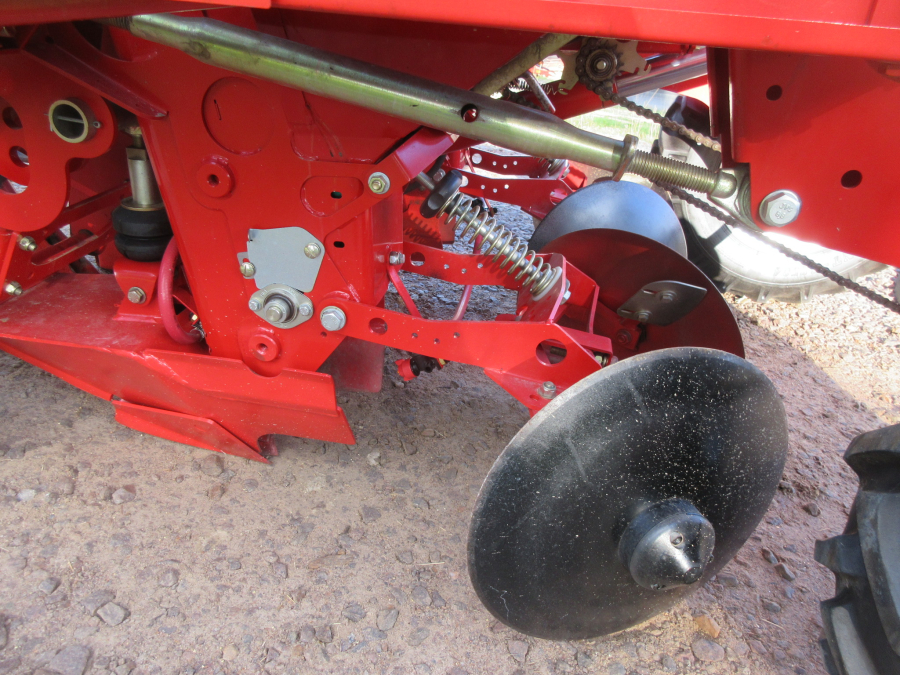 5668 Grimme GL32F Potato planter 2 row