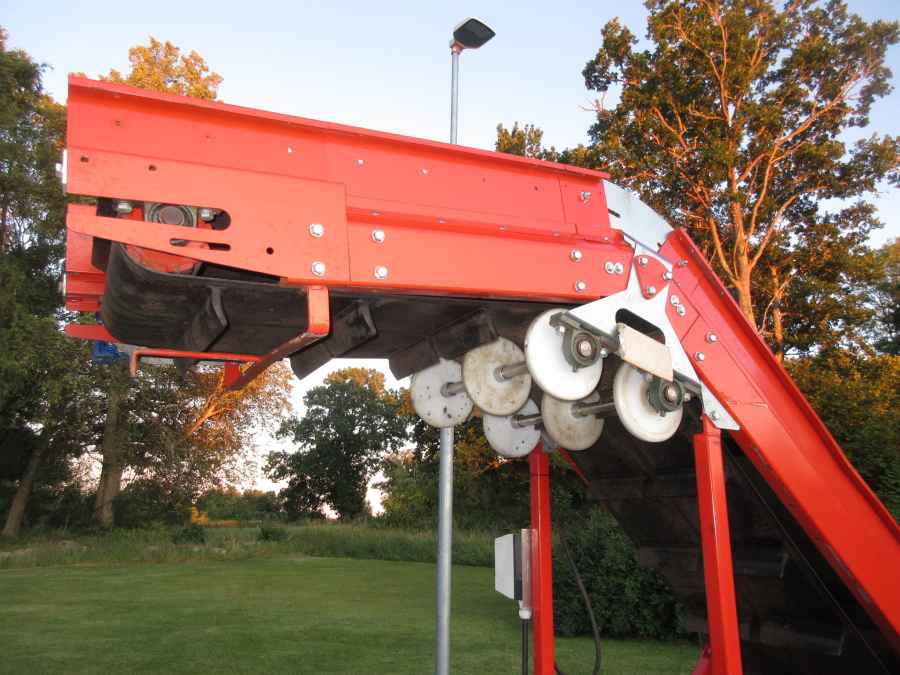 5674 EKKO elevator with swan neck  2200x450 +1000 mm