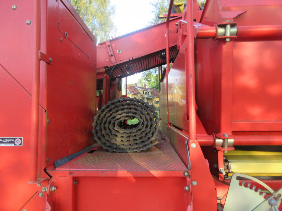 5683 Grimme potato harvester