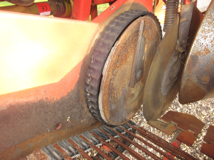 5683 Grimme potato harvester