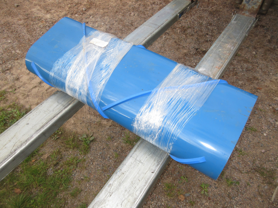 5686 Allround feeding bunker with star cleaning rollers