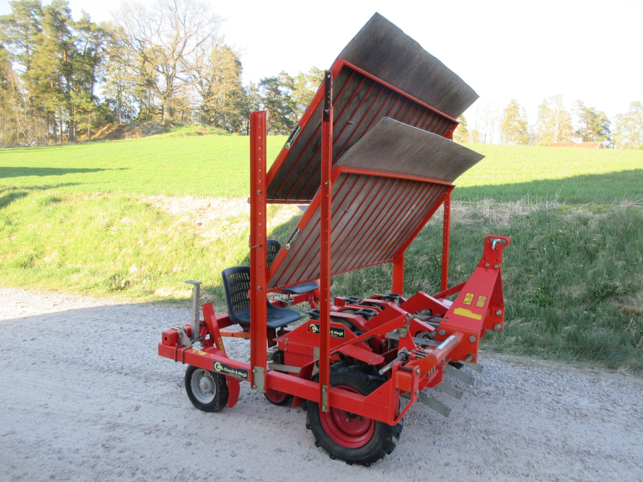 5695 Checchi & Magli Wolf B27 planting machine