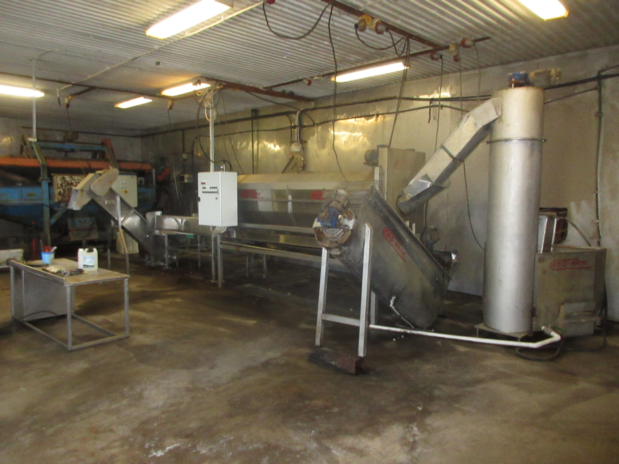 5705 Ekomatic peeling line for potato