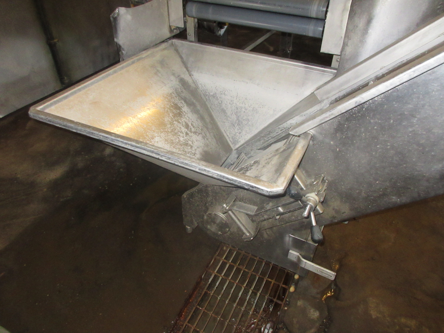 5705 Ekomatic peeling line for potato