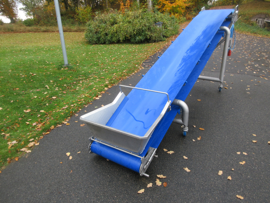 5710 Sormac TBT-60 conveyor for leafy vegetables