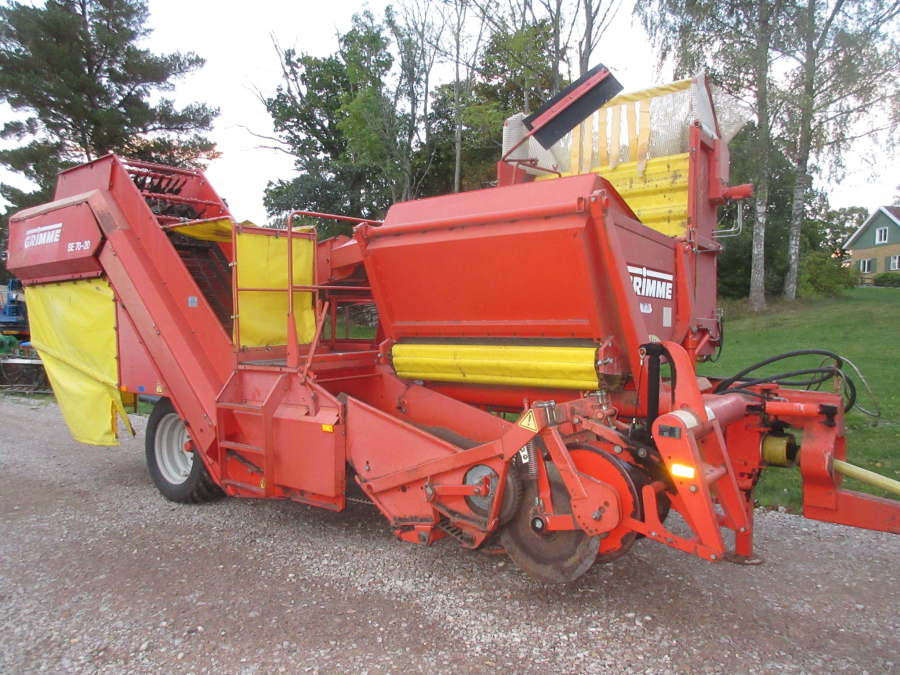 5715 Grimme 70-20 potato harvester