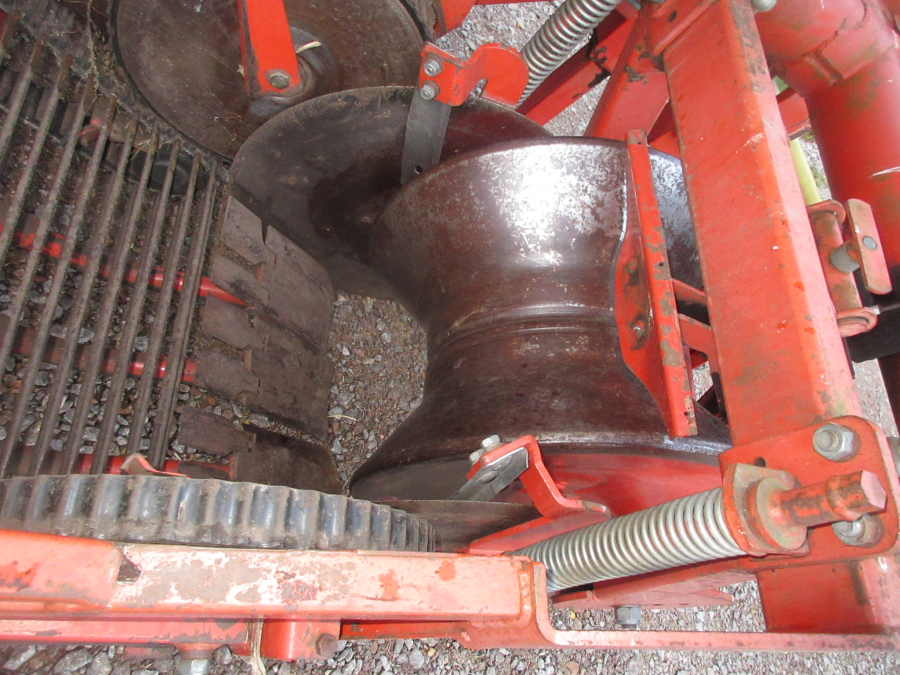 5715 Grimme 70-20 potato harvester