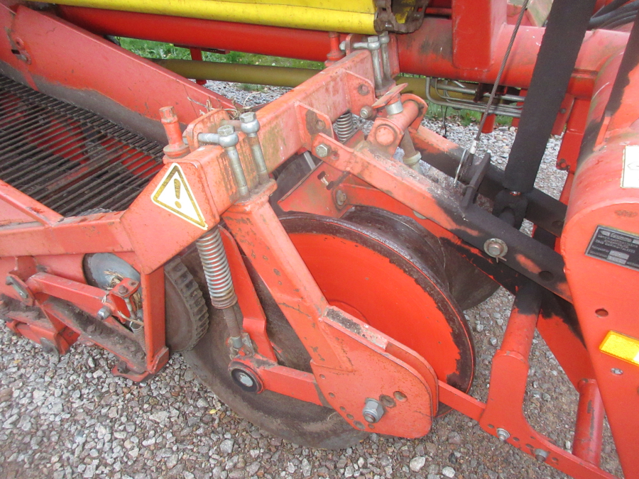 5715 Grimme 70-20 potato harvester