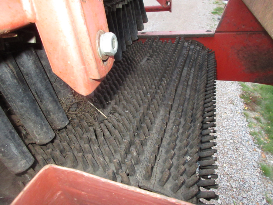 5715 Grimme 70-20 potato harvester