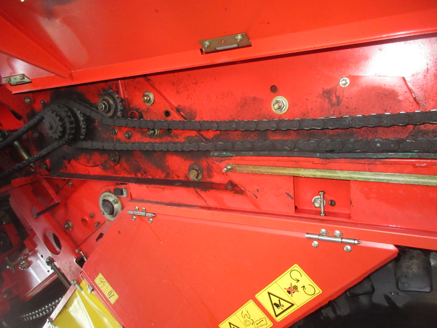 5716 Grimme SE75-20 potato harvester
