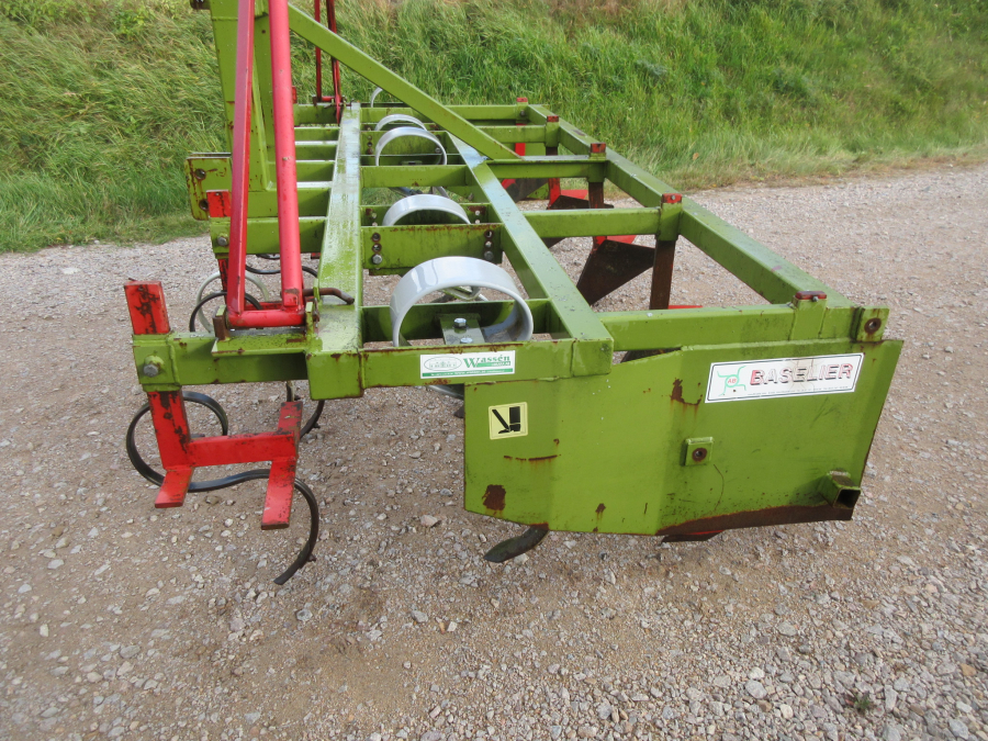 5722 Baselier potato ridger 4 row