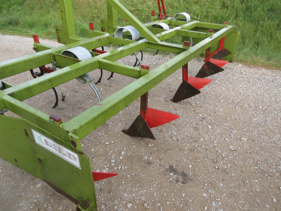 5722 Baselier potato ridger 4 row