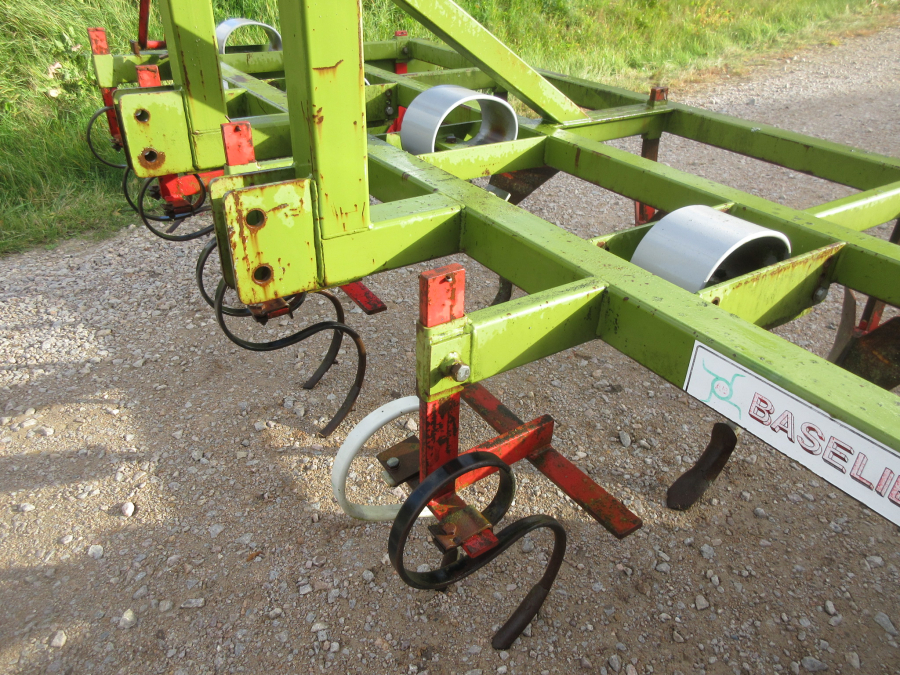 5722 Baselier potato ridger 4 row