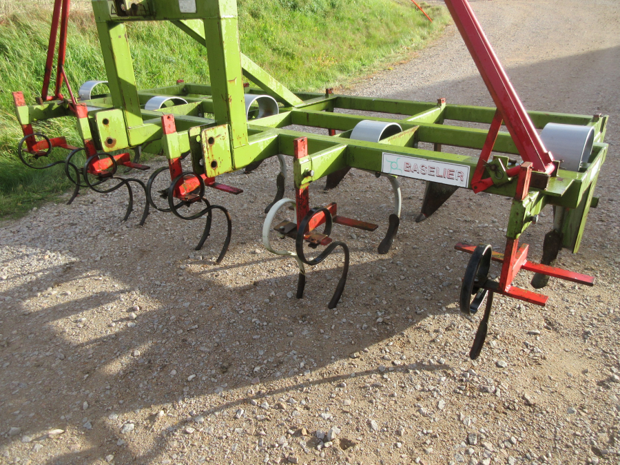 5722 Baselier potato ridger 4 row