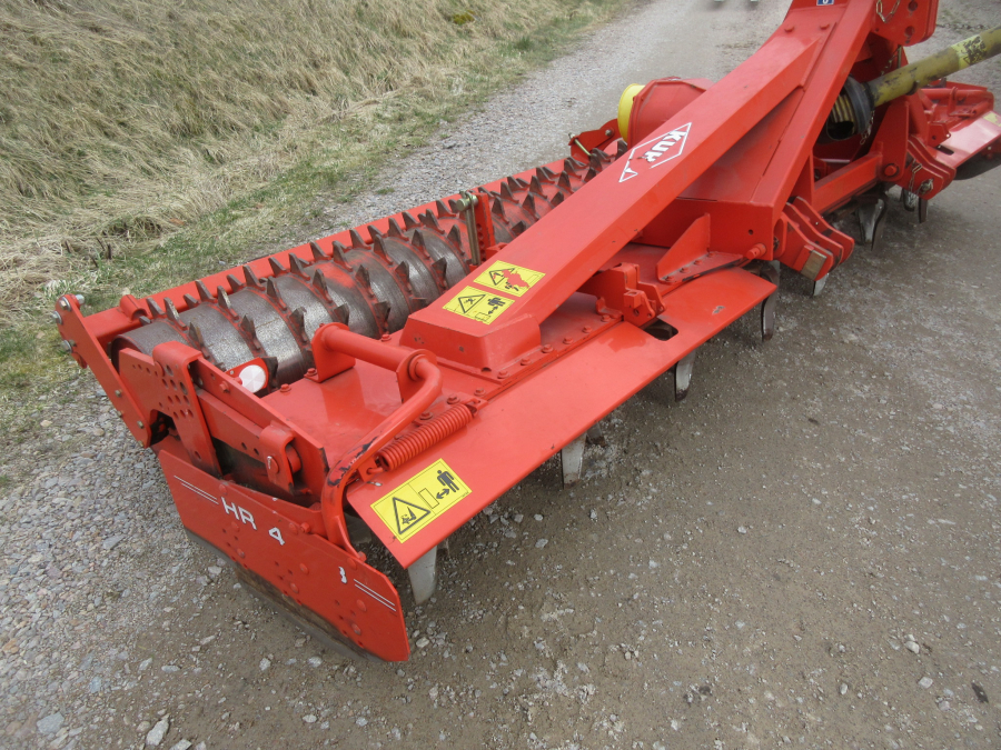 5728 Kuhn power harrow 4 meter