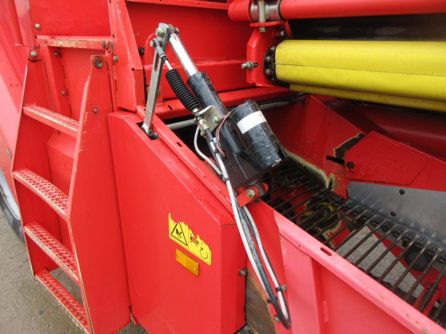 5736 Grimme SE75-40 potatisupptagare