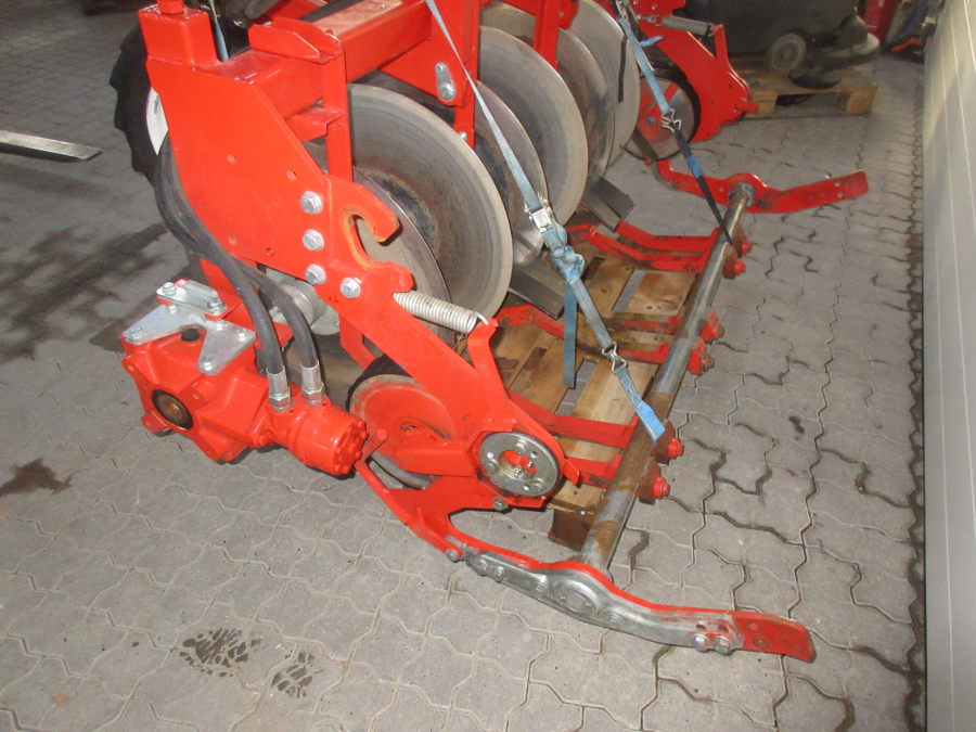 5737 Dewulf RA3060 carrot kit sharelift 2 row