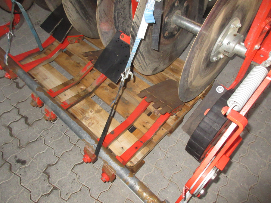 5737 Dewulf RA3060 carrot kit sharelift 2 row