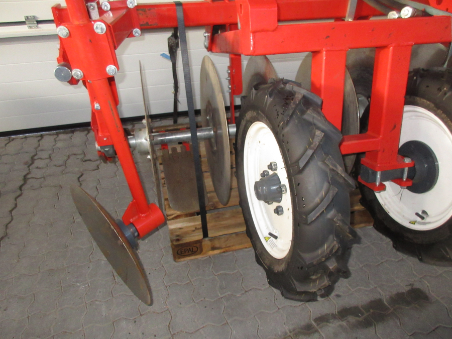 5737 Dewulf RA3060 carrot kit sharelift 2 row