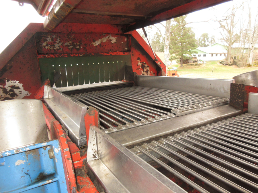 5743 ERC onion topper stationary