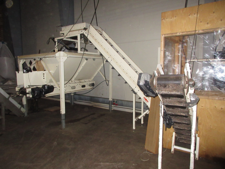 5748 EKKO washing line with polisher