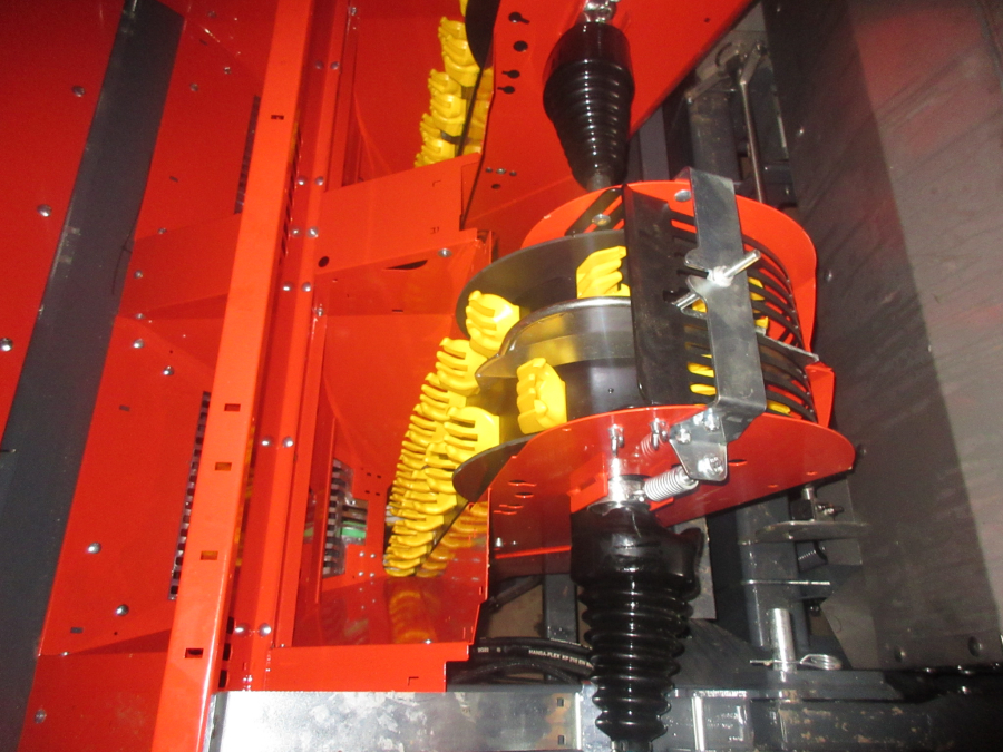 5750 Miedema CP42 potato planter NEW