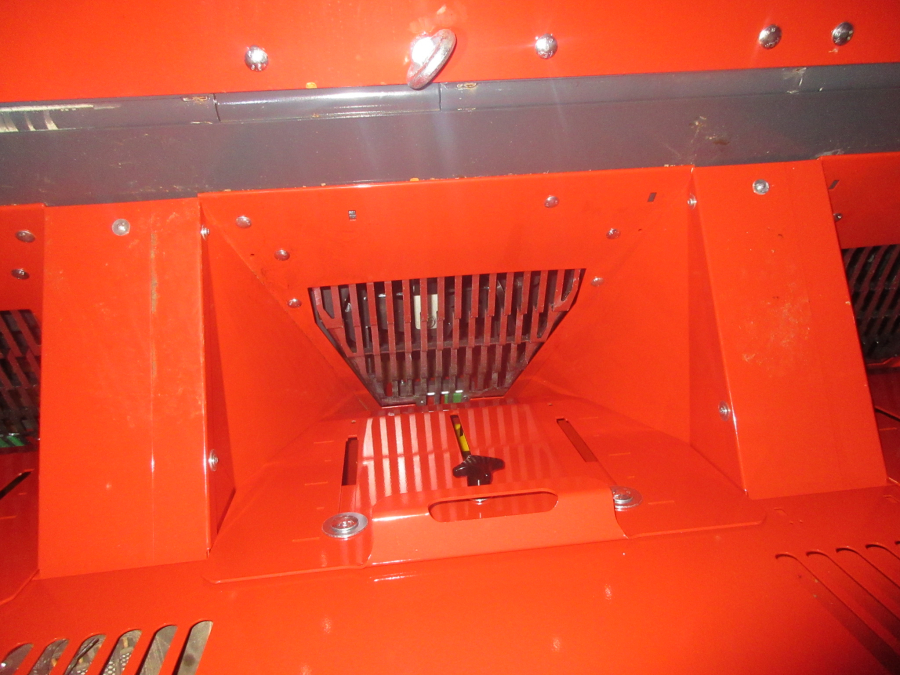 5750 Miedema CP42 potato planter NEW