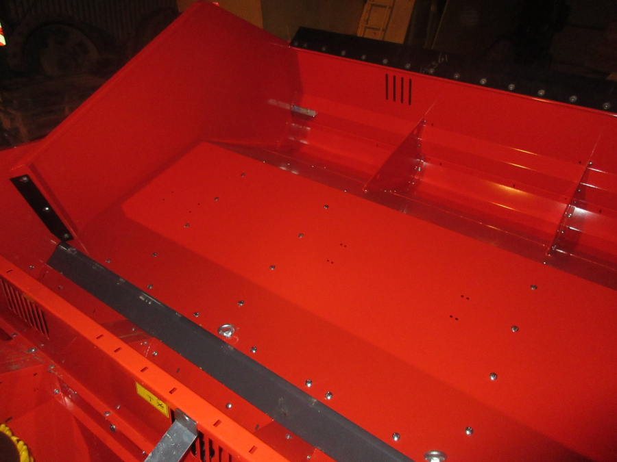 5750 Miedema CP42 potato planter NEW