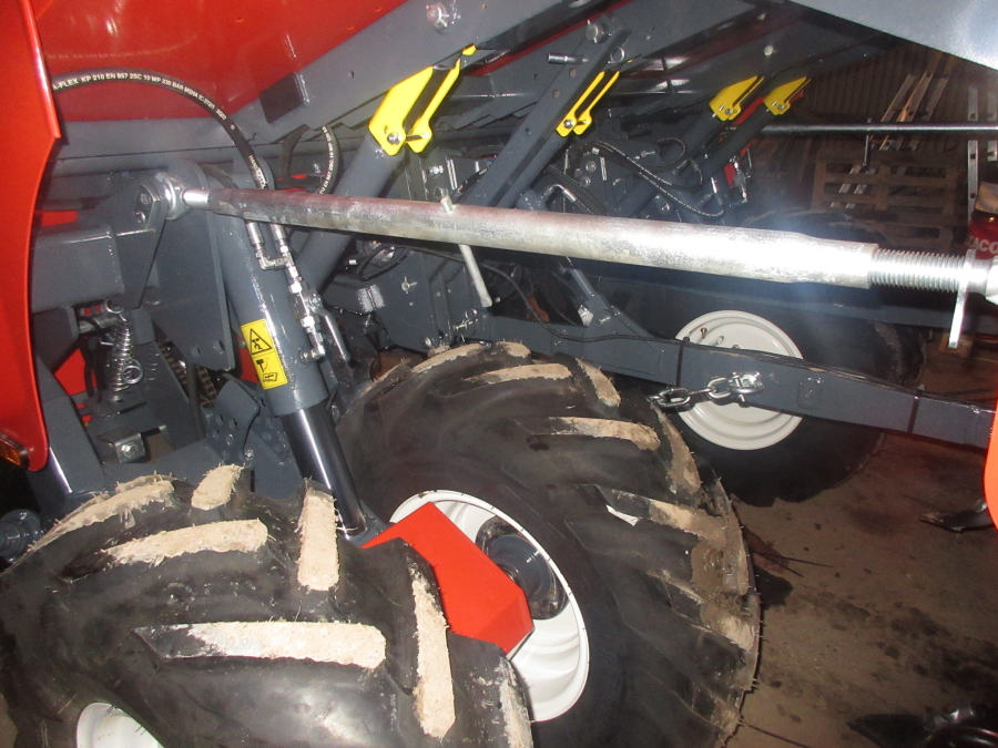 5750 Miedema CP42 potato planter NEW
