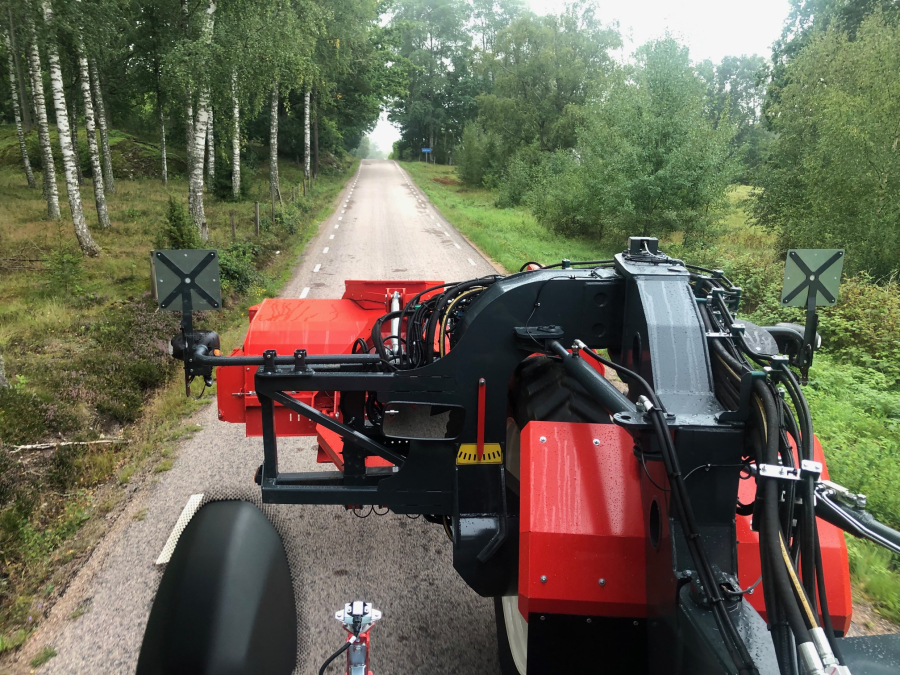 5751 Dewulf RA3060 potato harvester