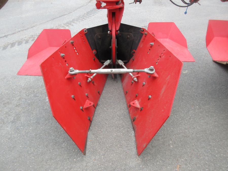 5754 Grimme BF 200 bed former 