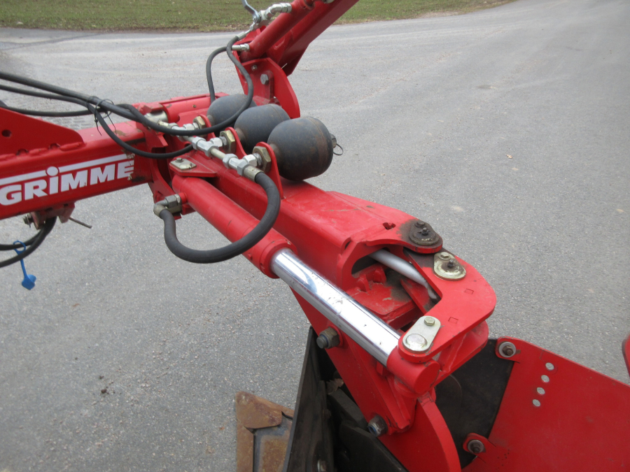 5754 Grimme BF 200 bed former 