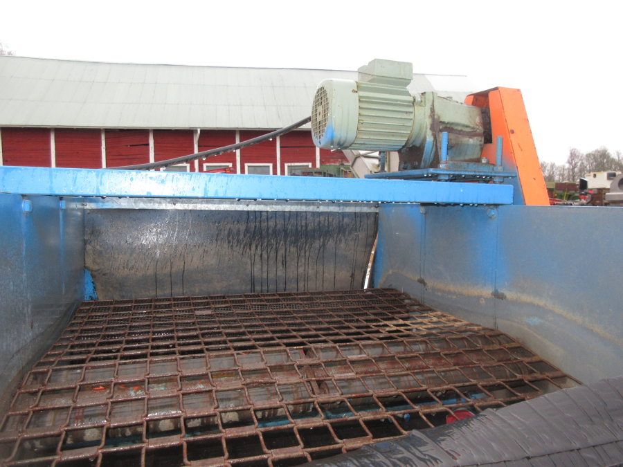 5761 EMVE potato sorting line screen grader