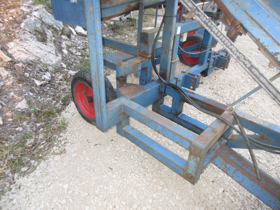 5763 Asa-Lift combi carrot harvester