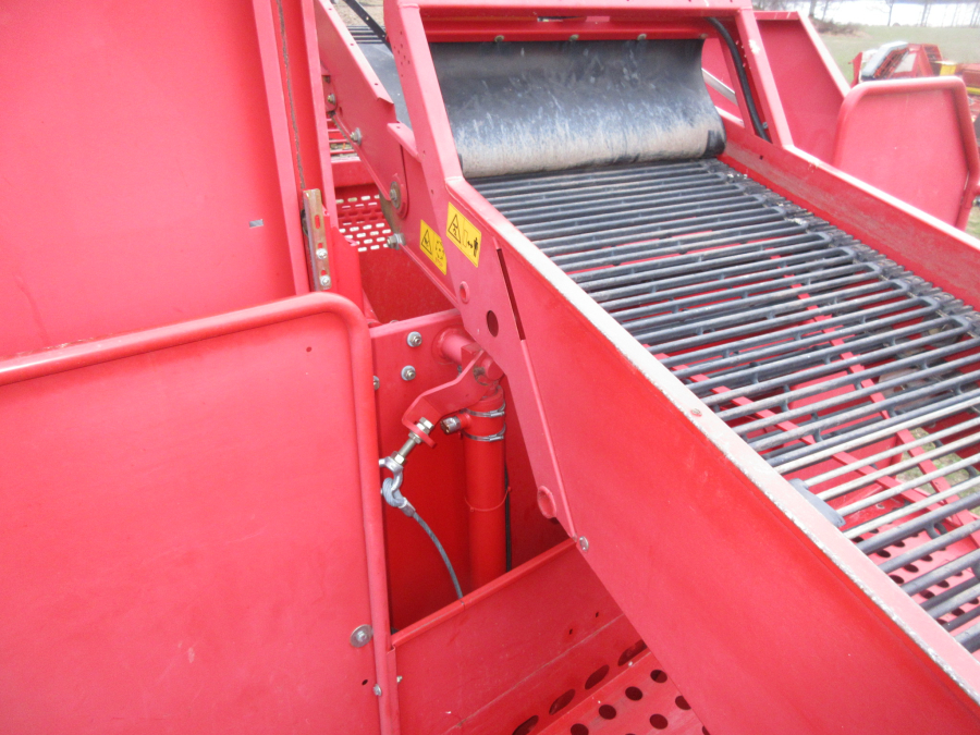 5798 Grimme SE140 potatisupptagare