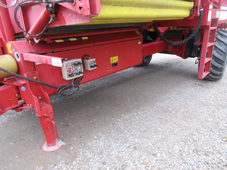5798 Grimme SE140 potatisupptagare