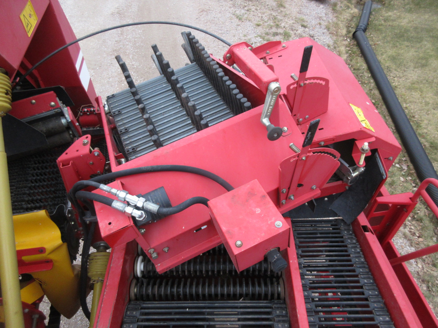 5798 Grimme SE140 potatisupptagare